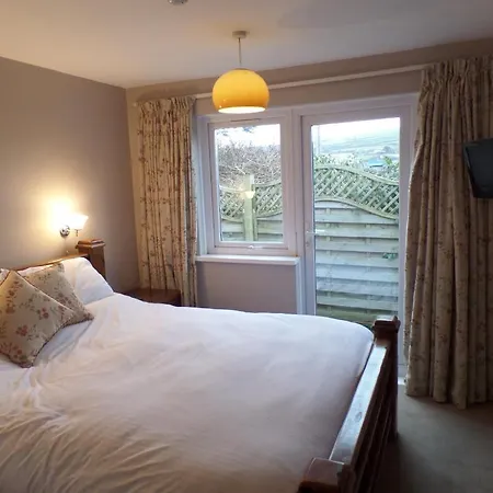 Hotel Bossiney House